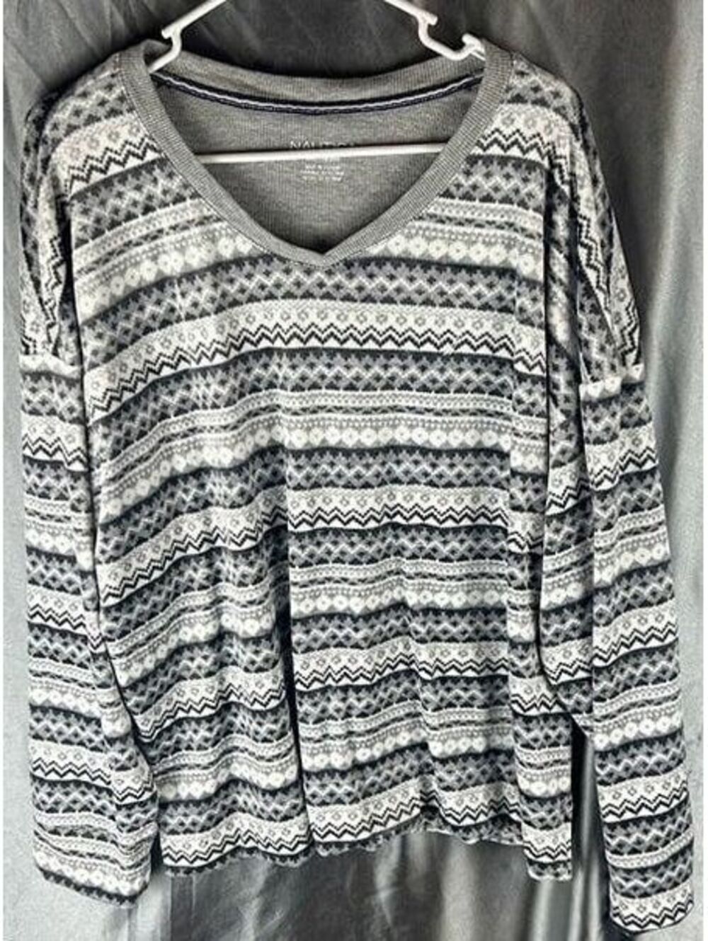 Nautica Women’s Gray White Fleece Pajama Set Size XXL 2 Piece Sleepwear